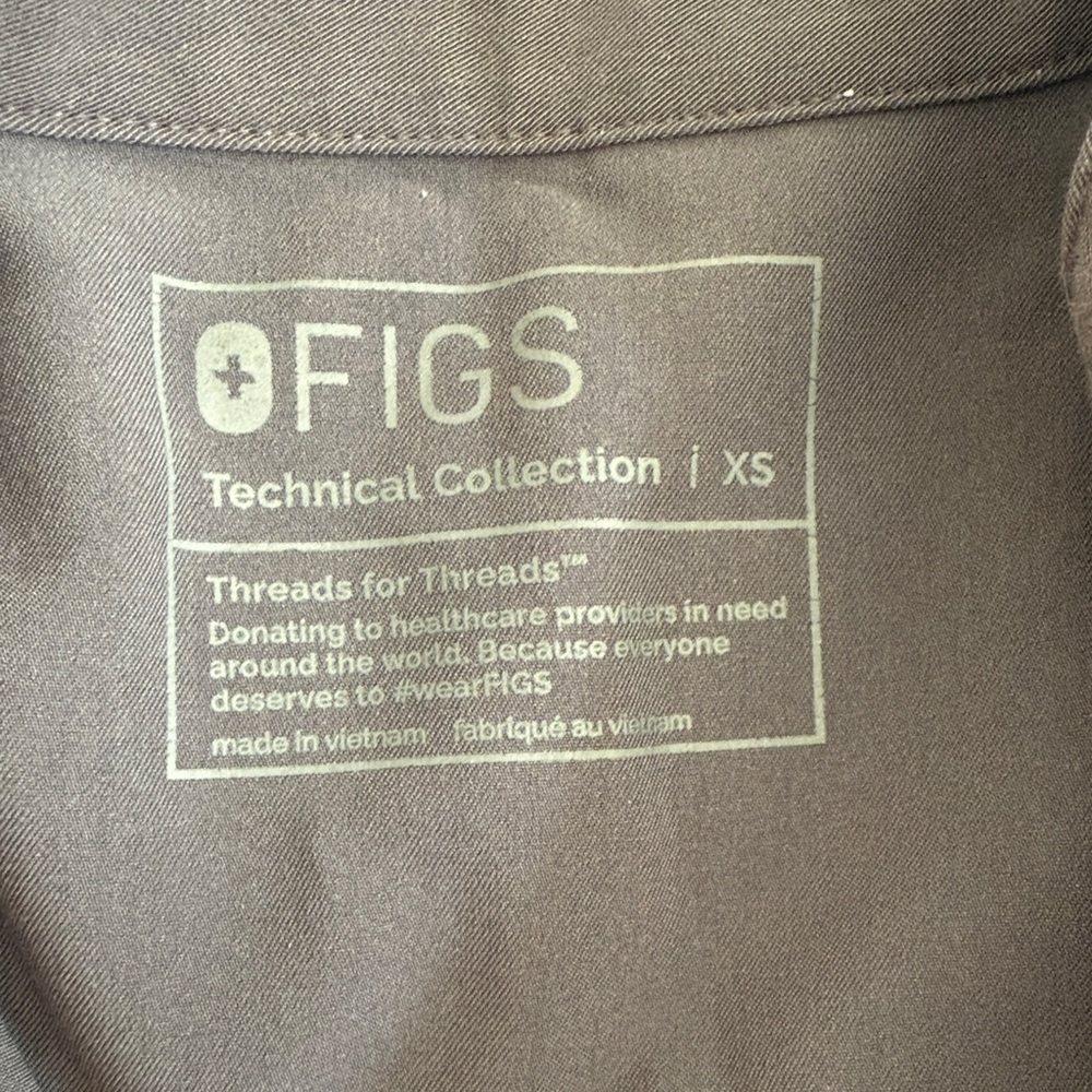 Figs Rafaela Scrub Top - Picture 2 of 4